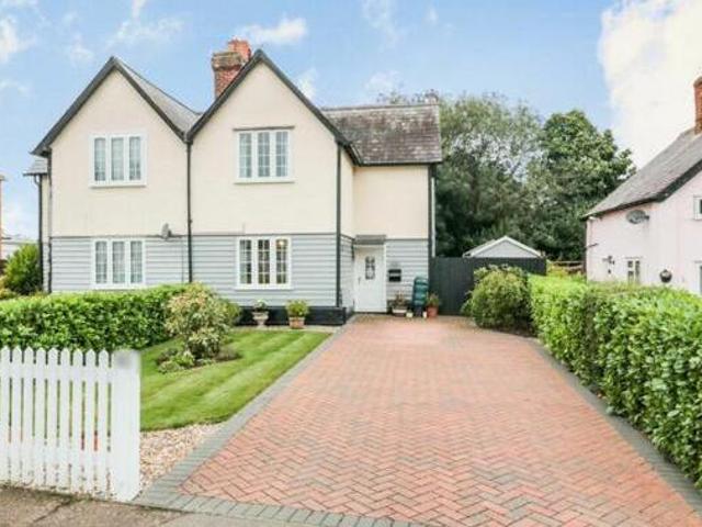 House for sale in Hare Street, Harlow