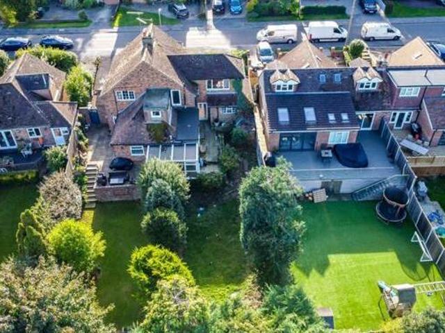 House for sale in Roundwood, Five Acres