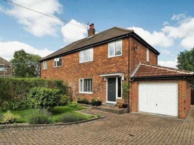 House for sale in Hookstone, Harrogate