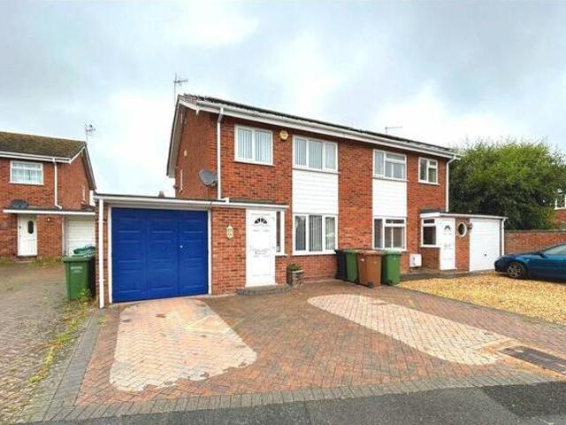 House for sale in Lyons, Greater London