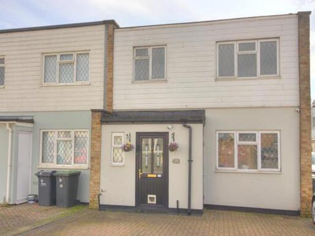 House for sale in Spring Vale, Hampshire