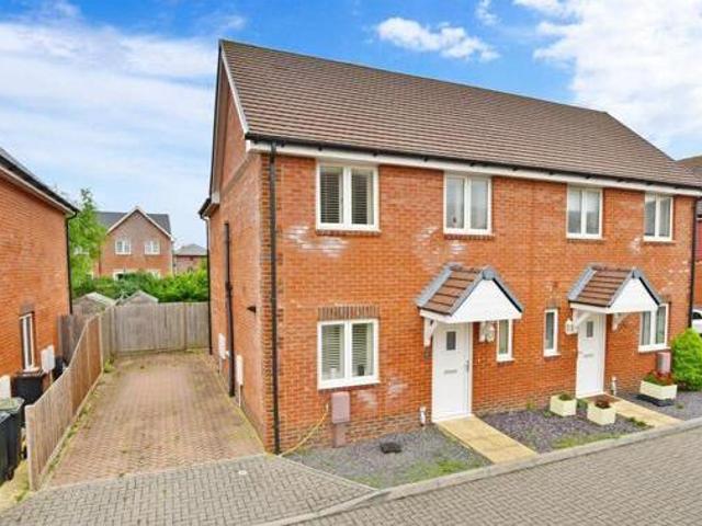House for sale in Spring Vale, Hampshire