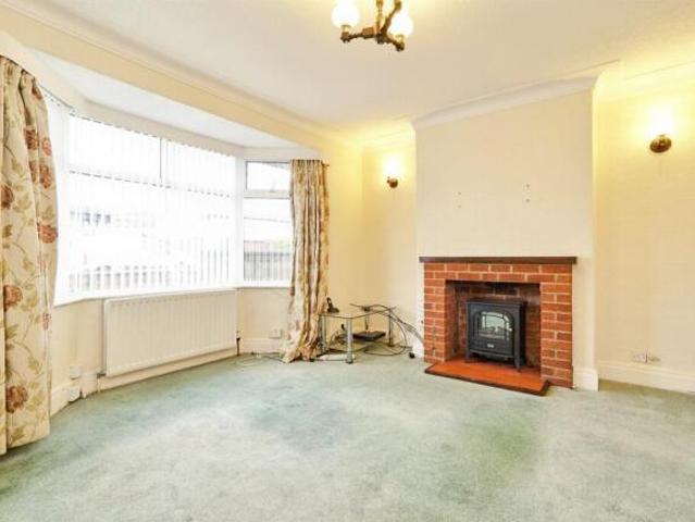 Farm for sale in Yeadon, West Yorkshire
