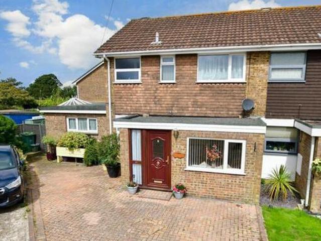 House for sale in Binstead, Ryde