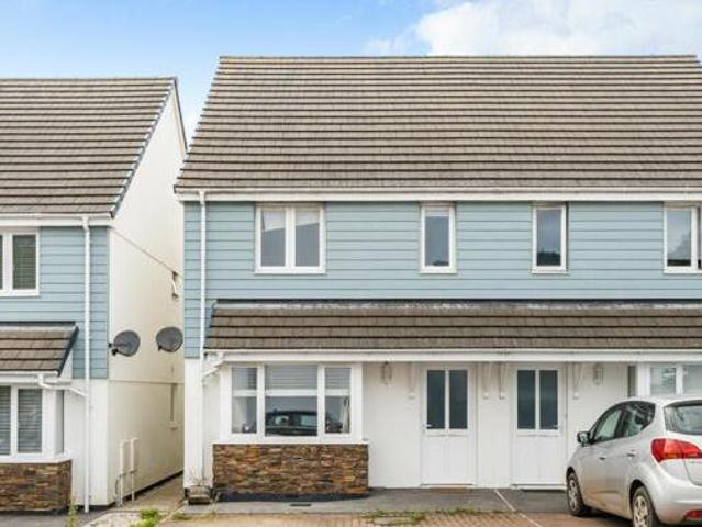 House for sale in Hayle, Cornwall