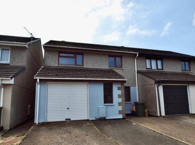 House for sale in Hayle, Cornwall