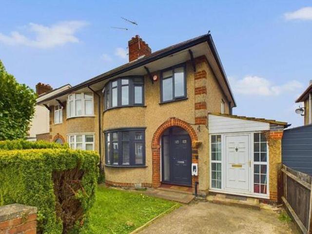House for sale in Northampton, Northamptonshire