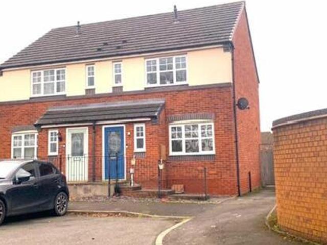 House for sale in Heath Hayes and Wimblebury, Chadsmoor