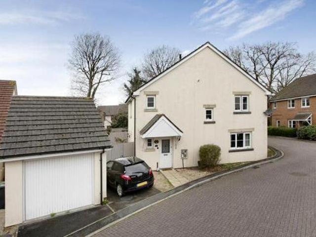 House for sale in Cross In Hand, East Sussex