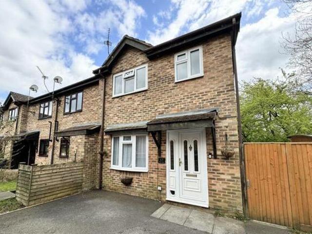 House for sale in Barretts Park, Cross In Hand