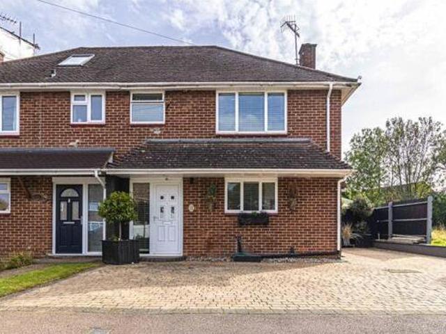 House for sale in Pouchen End, Hertfordshire