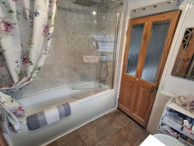 Farm for sale in Westbourne, Key Street