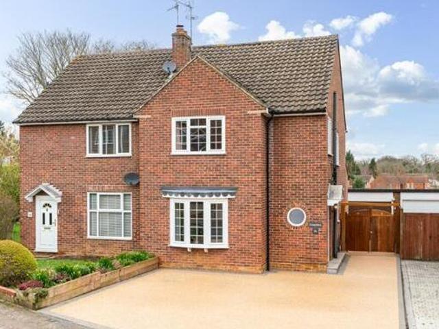 House for sale in Hertford, Colliers End
