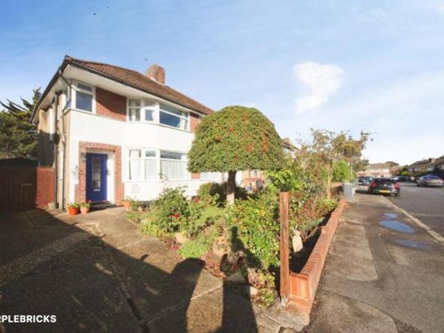 Farm for sale in Luton, England