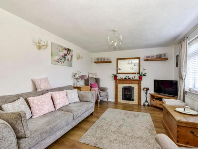 Farm for sale in Kingswood, Watford