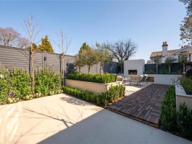 Farm for sale in Five Acres, Hertfordshire