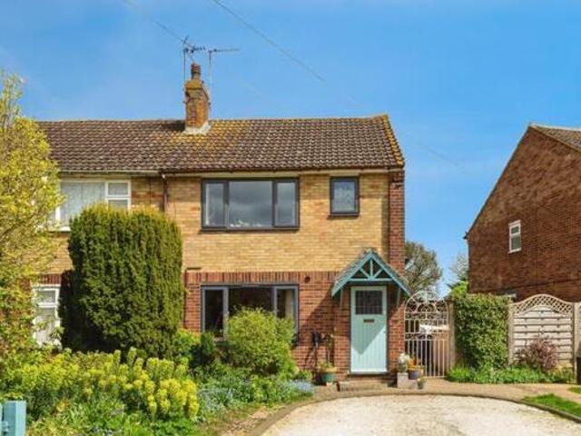 House for sale in King's Walden, Hertfordshire