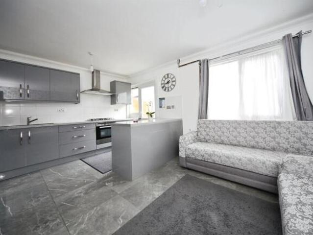 Farm for sale in Spring Park, Luton