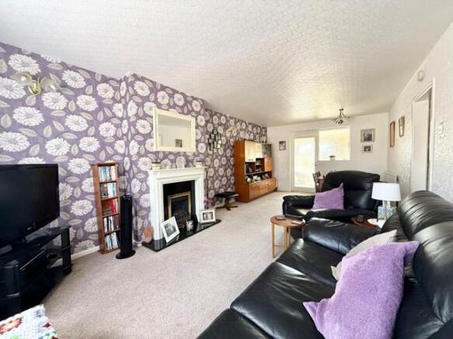 Farm for sale in Luton