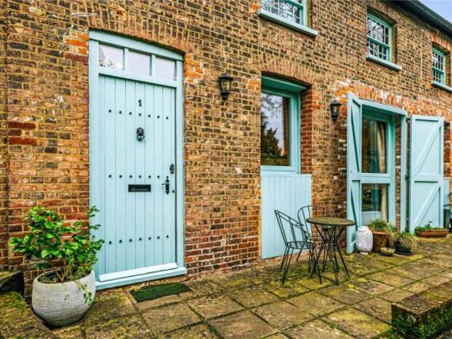Farm for sale in Five Acres, Hertfordshire