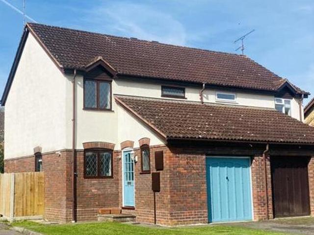 House for sale in Hart, Hampshire