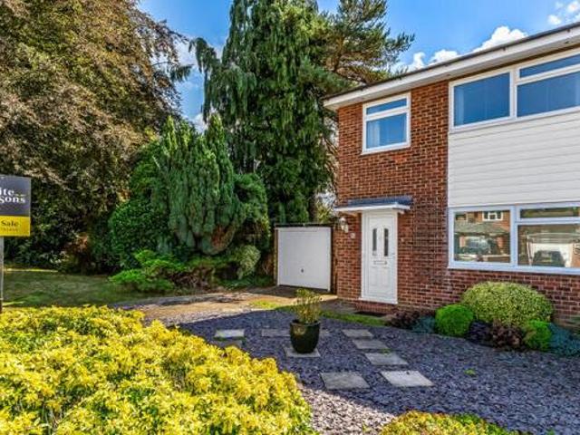 House for sale in Horley, Reigate and Banstead