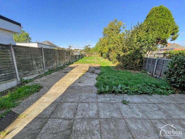 Farm for sale in Bournemouth, Bournemouth, Christchurch and Poole
