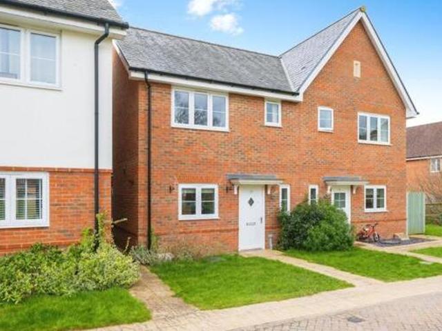 House for sale in Wickhurst Green, Horsham