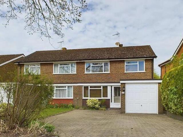 House for sale in Doomsday Green, Horsham