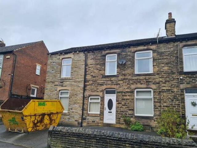House for sale in Huddersfield, West Yorkshire