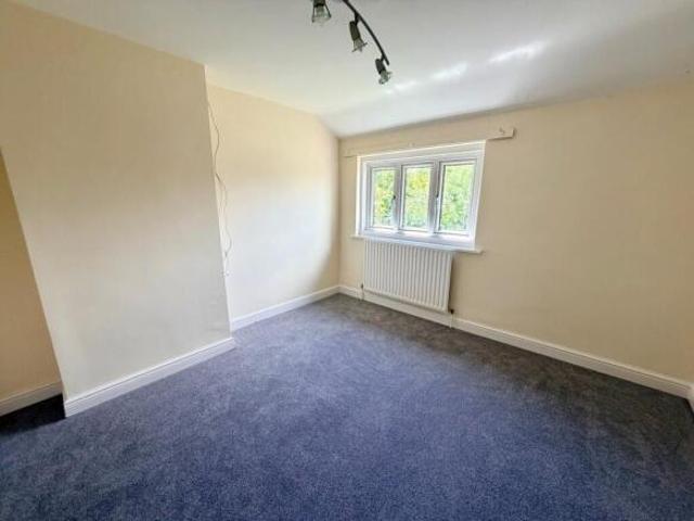 Farm for sale in Goldthorn Hill, Compton