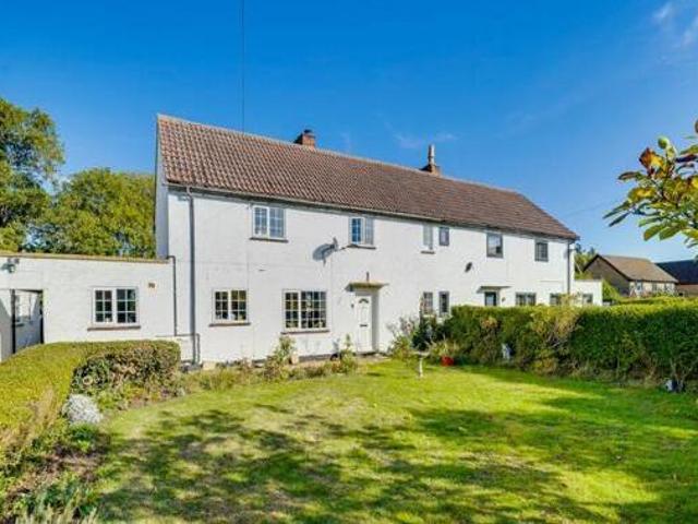 House for sale in Huntingdon