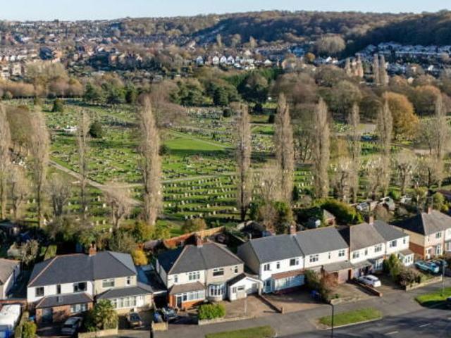 Farm for sale in Beauchief, South Yorkshire
