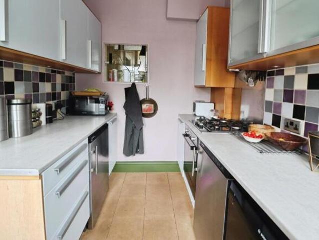 Farm for sale in Boultham Moor, Brayford