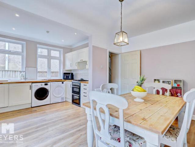 Farm for sale in Bournemouth