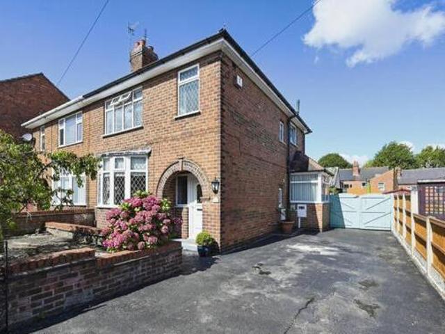 House for sale in Caldermill, East Midlands