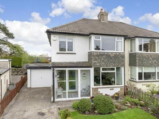 House for sale in Ben Rhydding, Bradford