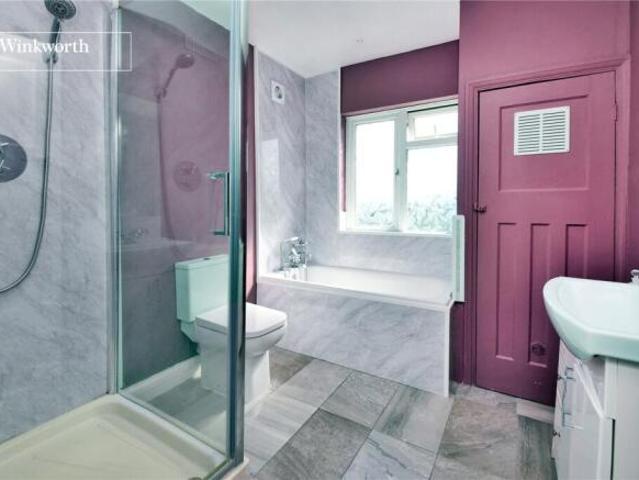 Farm for sale in London Borough of Sutton, Greater London