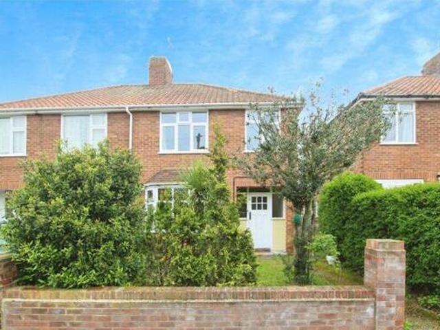 House for sale in Key Street, Suffolk