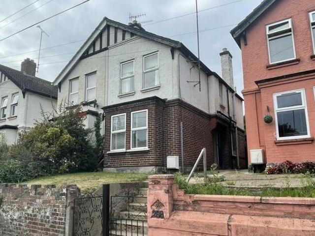 House for sale in Key Street, Suffolk