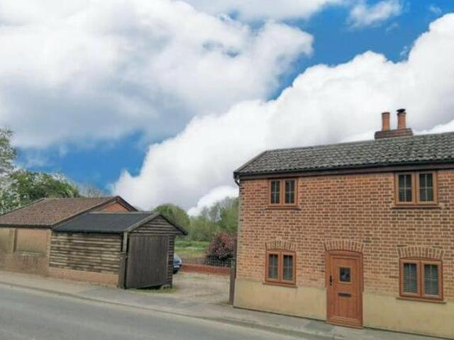 House for sale in Key Street, Suffolk