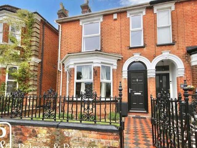 House for sale in Key Street, Suffolk
