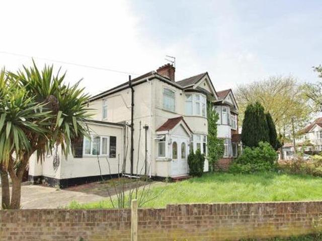 House for sale in Isleworth, Greater London