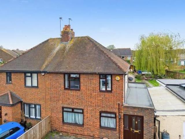 House for sale in Iver, Richings Park
