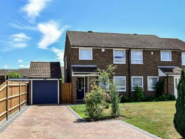 House for sale in Iver