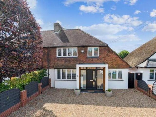 House for sale in Iver, Richings Park