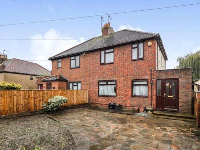 House for sale in Iver, Richings Park