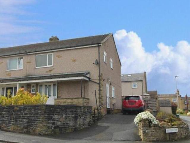 House for sale in Bracken Bank, Bradford
