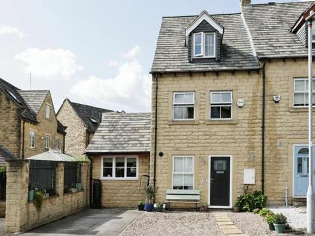 House for sale in Keighley, West Yorkshire