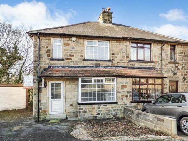 House for sale in Riddlesden, West Yorkshire